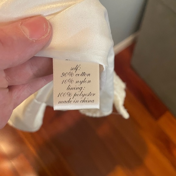 Lace coat - Picture 5 of 9